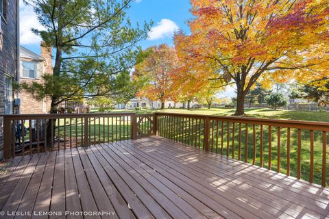 Tiny photo for 313 CROMWELL Court, Westmont, IL 60559 (MLS # 12532673)