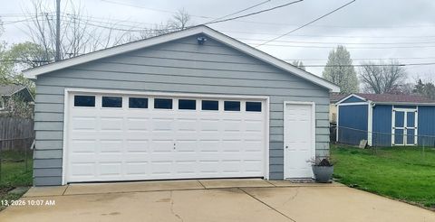 Tiny photo for 1105 Assell Avenue, Aurora, IL 60505 (MLS # 12617950)