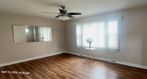 Tiny photo for 1105 Assell Avenue, Aurora, IL 60505 (MLS # 12617950)