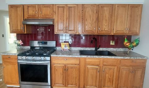 Tiny photo for 1105 Assell Avenue, Aurora, IL 60505 (MLS # 12617950)