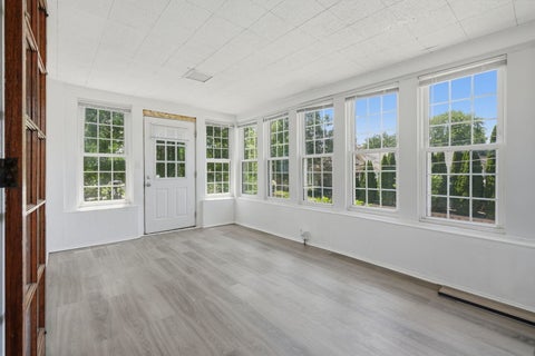 Tiny photo for 2111 MISSISSIPPI Avenue, Davenport, IA 52803 (MLS # 12761660)