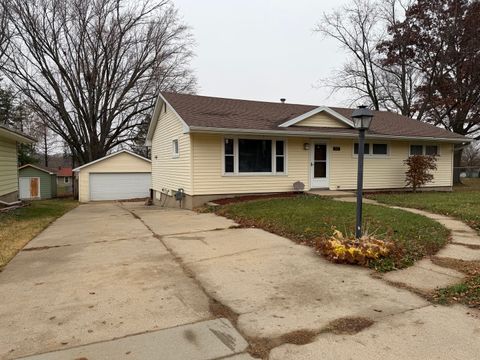 Tiny photo for 322 E 10th Street, Pecatonica, IL 61063 (MLS # 12521752)