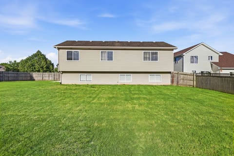 Tiny photo for 805 Thorn Creek Drive, Joliet, IL 60436 (MLS # 12677311)