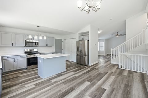 Tiny photo for 805 Thorn Creek Drive, Joliet, IL 60436 (MLS # 12677311)