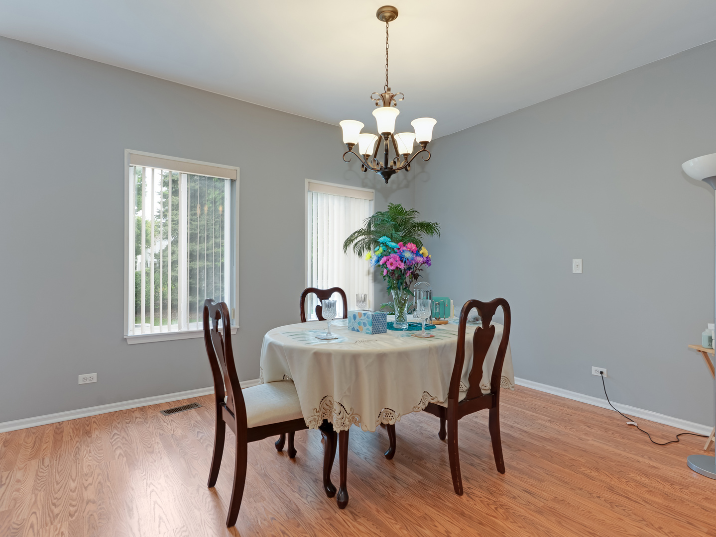 2809 Alameda Court