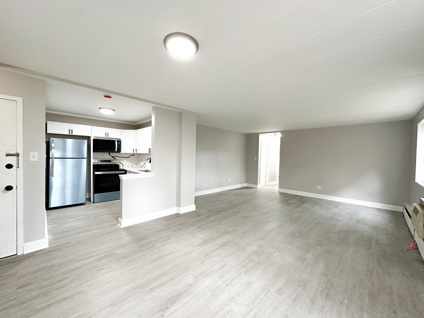 2035 W Granville Avenue C414