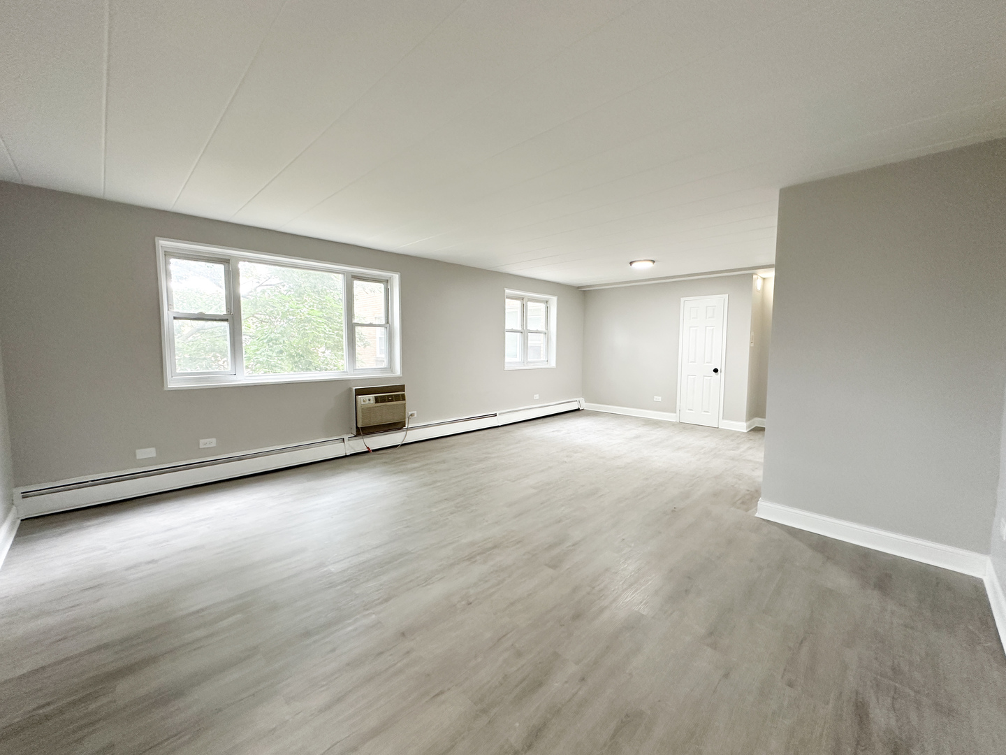 2035 W Granville Avenue C414