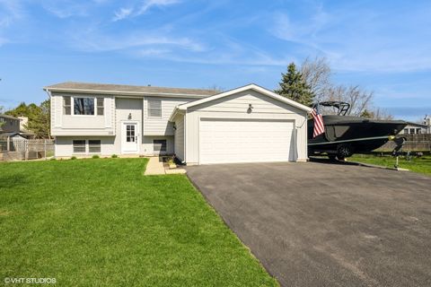 208 Chelsea Circle Lake Villa IL 60046