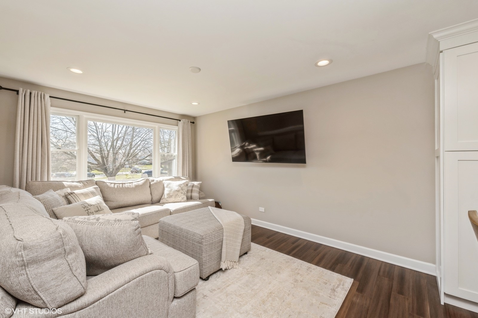 208 Chelsea Circle