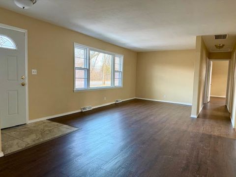 Tiny photo for 1811 West Main Street, Sleepy Hollow, IL 60118 (MLS # 12566038)