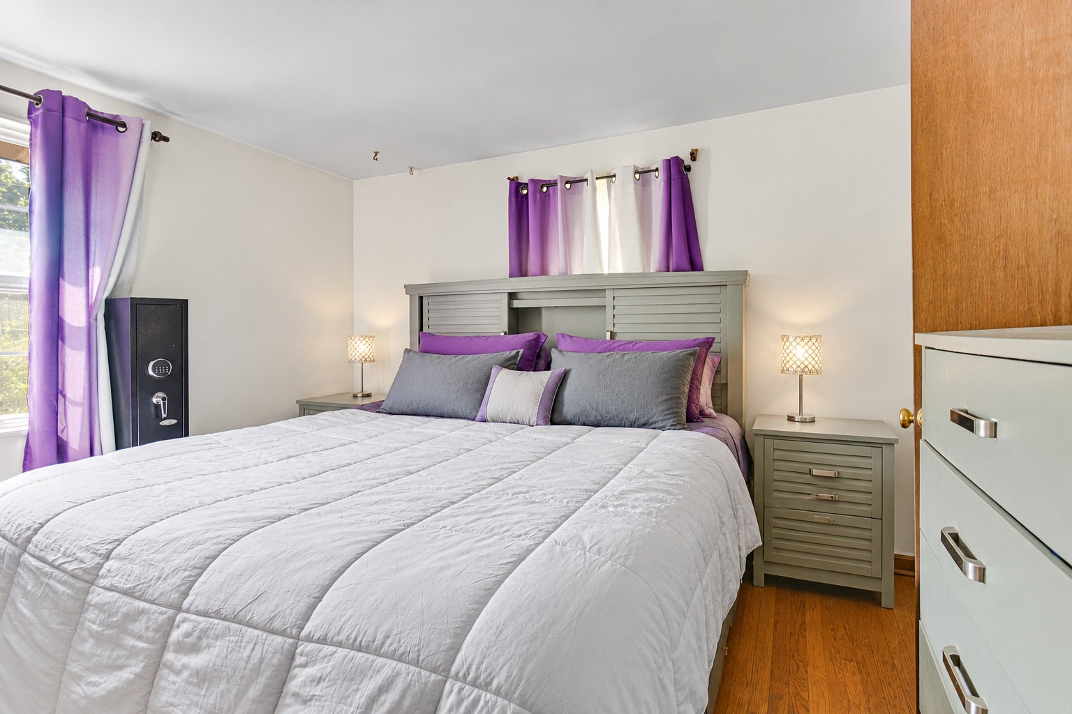 3907 W 168th Street