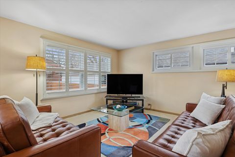 Tiny photo for 843 S Brainard Avenue, La Grange, IL 60525 (MLS # 12577531)