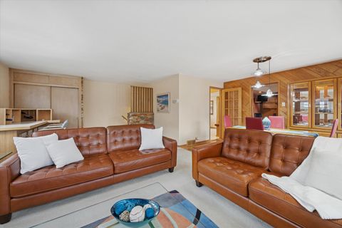 Tiny photo for 843 S Brainard Avenue, La Grange, IL 60525 (MLS # 12577531)