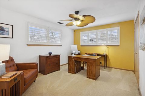 Tiny photo for 843 S Brainard Avenue, La Grange, IL 60525 (MLS # 12577531)