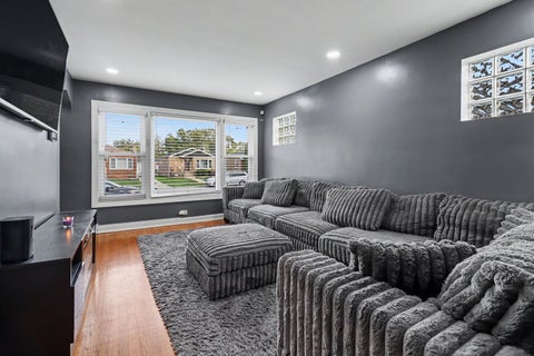 Tiny photo for 15532 Maryland Avenue, Dolton, IL 60419 (MLS # 12794545)
