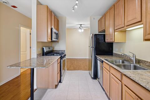 Tiny photo for 125 S JEFFERSON Street #2806, Chicago, IL 60661 (MLS # 12486070)