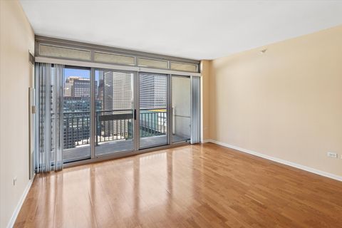 Tiny photo for 125 S JEFFERSON Street #2806, Chicago, IL 60661 (MLS # 12486070)