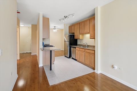 Tiny photo for 125 S JEFFERSON Street #2806, Chicago, IL 60661 (MLS # 12486070)