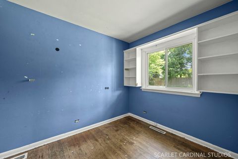 Tiny photo for 5705 Aubrey Terrace, Downers Grove, IL 60516 (MLS # 12687611)