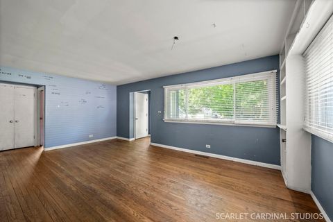 Tiny photo for 5705 Aubrey Terrace, Downers Grove, IL 60516 (MLS # 12687611)
