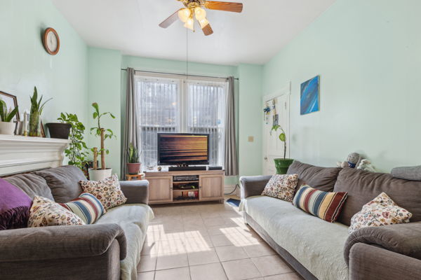 2020 W Superior Street