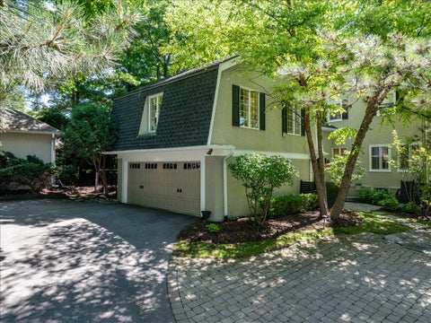 Tiny photo for 639 Lincoln Avenue, Winnetka, IL 60093 (MLS # 12683501)
