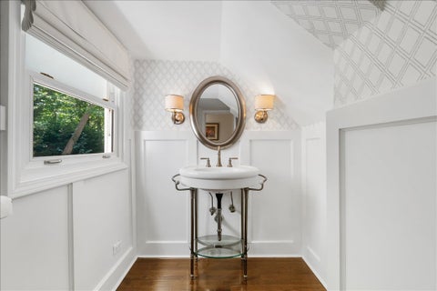 Tiny photo for 639 Lincoln Avenue, Winnetka, IL 60093 (MLS # 12683501)