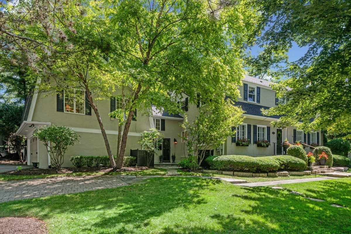 639 Lincoln Avenue