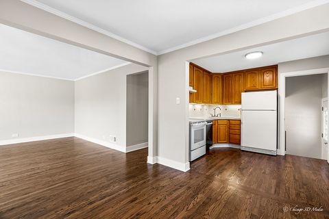 Tiny photo for 5056 N Mont Clare Avenue, Chicago, IL 60656 (MLS # 12508917)
