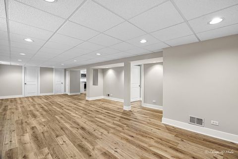 Tiny photo for 5056 N Mont Clare Avenue, Chicago, IL 60656 (MLS # 12508917)