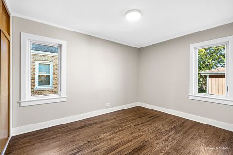 Tiny photo for 5056 N Mont Clare Avenue, Chicago, IL 60656 (MLS # 12508917)