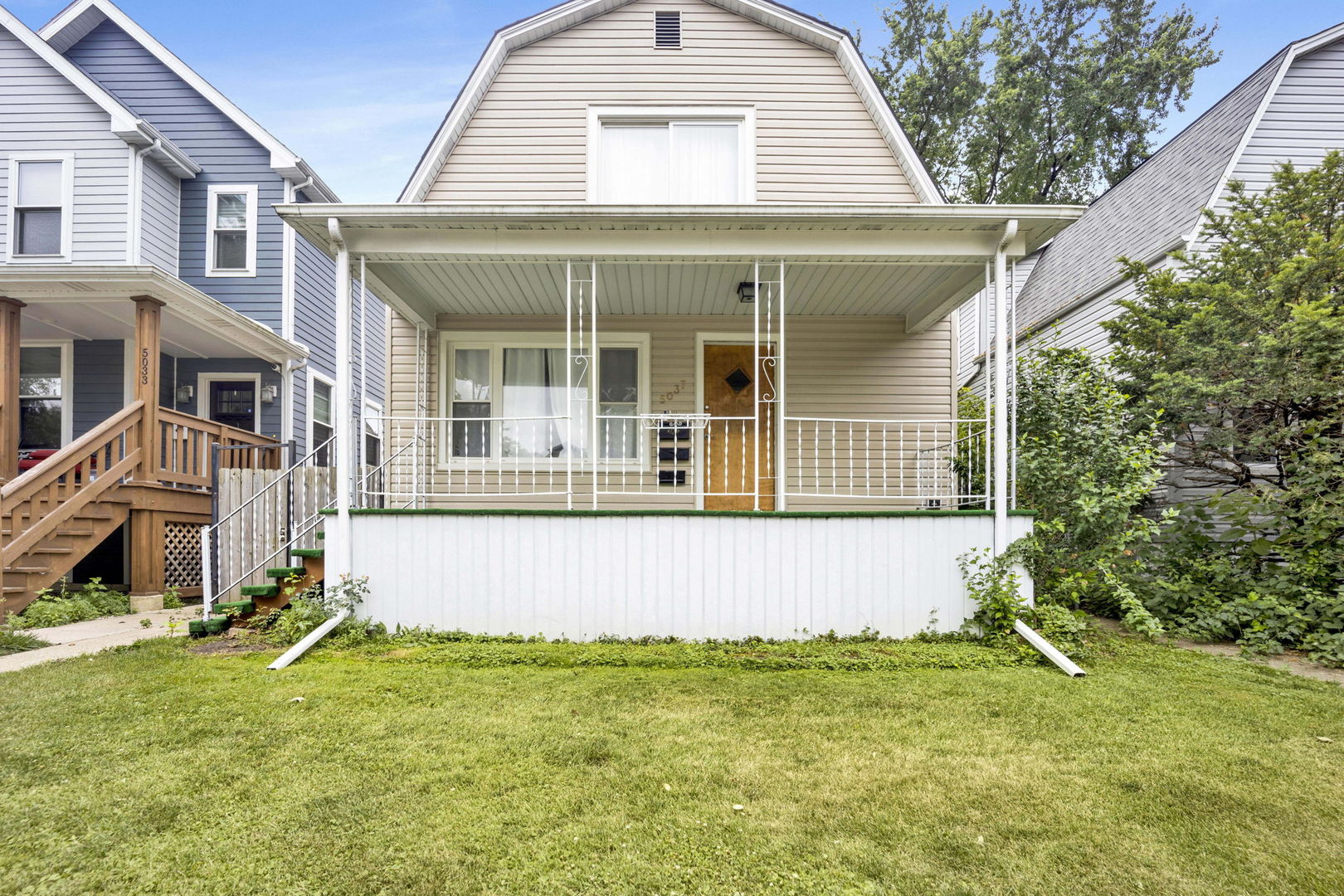 5037 W Winona Street