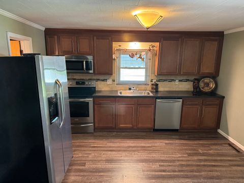 Tiny photo for 818 E Belleville Avenue, Christopher, IL 62822 (MLS # 12618882)