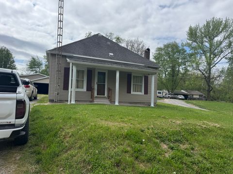 Tiny photo for 818 E Belleville Avenue, Christopher, IL 62822 (MLS # 12618882)
