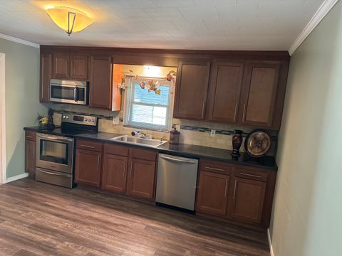 Tiny photo for 818 E Belleville Avenue, Christopher, IL 62822 (MLS # 12618882)