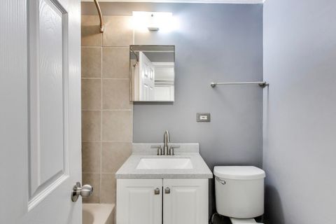 Tiny photo for 6503 N Maplewood Avenue, Chicago, IL 60645 (MLS # 12606483)
