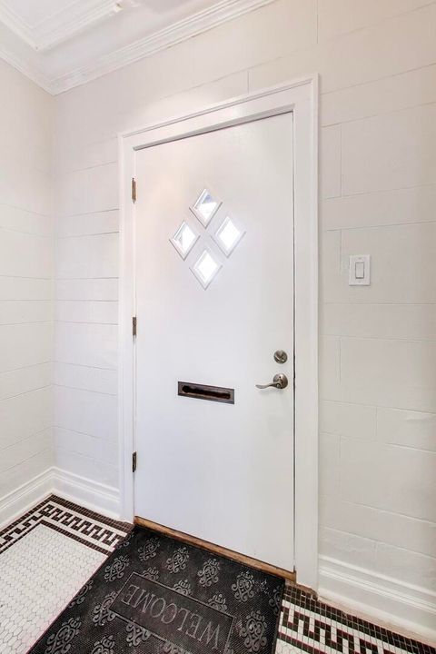 Tiny photo for 6503 N Maplewood Avenue, Chicago, IL 60645 (MLS # 12606483)