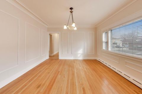 Tiny photo for 6503 N Maplewood Avenue, Chicago, IL 60645 (MLS # 12606483)