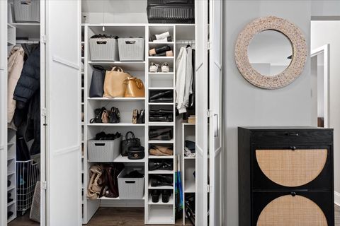 Tiny photo for 5415 N Sheridan Road #5409, Chicago, IL 60640 (MLS # 12554339)