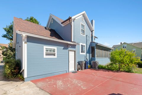 Tiny photo for 302 Griswold Street, Elgin, IL 60123 (MLS # 12481469)