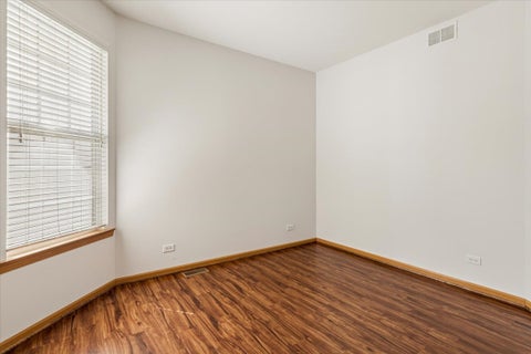 Tiny photo for 350 Woodhill Drive, Carol Stream, IL 60188 (MLS # 12705531)