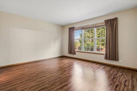 Tiny photo for 350 Woodhill Drive, Carol Stream, IL 60188 (MLS # 12705531)