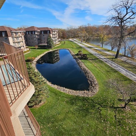 Tiny photo for 3620 186th Street #405, Lansing, IL 60438 (MLS # 12518010)