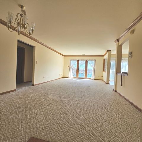 Tiny photo for 3620 186th Street #405, Lansing, IL 60438 (MLS # 12518010)