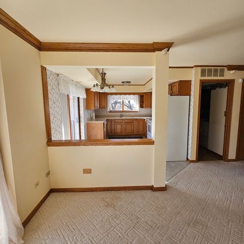 Tiny photo for 3620 186th Street #405, Lansing, IL 60438 (MLS # 12518010)