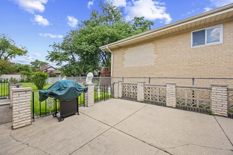 Tiny photo for 1012 Courtland Avenue, Park Ridge, IL 60068 (MLS # 12678906)