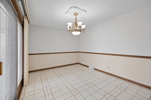 Tiny photo for 1012 Courtland Avenue, Park Ridge, IL 60068 (MLS # 12678906)