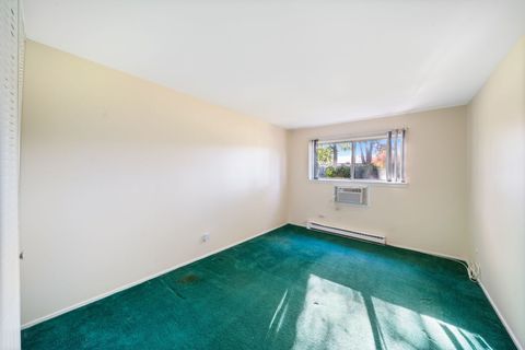 Tiny photo for 826 E Old Willow Road #103, Prospect Heights, IL 60070 (MLS # 12578315)