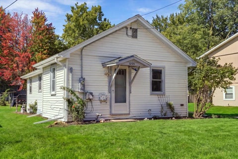 Tiny photo for 1205 Avenue K, Sterling, IL 61081 (MLS # 12771822)