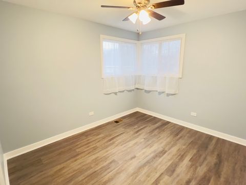 Tiny photo for 14227 Woodlawn Avenue, Dolton, IL 60419 (MLS # 12538218)